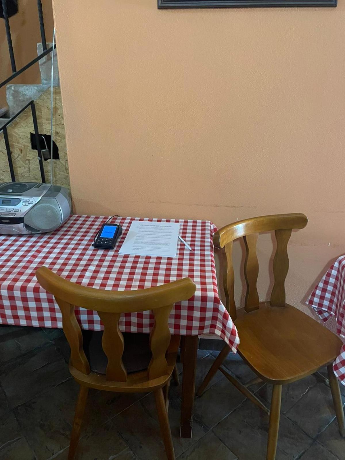 Penzion Duna & Solna Jaskyna Komárno Buitenkant foto